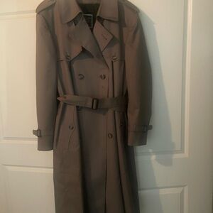 Rare Vintage Christian Dior Brown Trench Coat with Double-Breasted Closure
